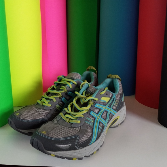 ASICS women's running shoes, good condition - Picture 4 of 4